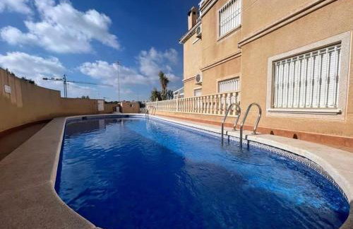 Traditional 3 bedroom villa with Com pool ALM26 - Foto 7