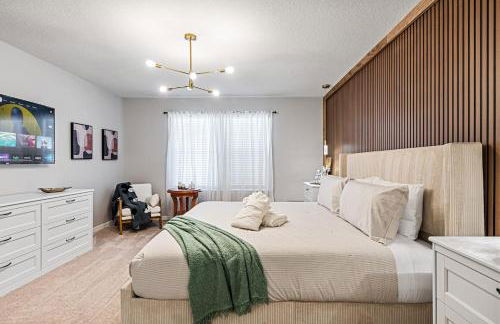 Stunning 5B45B, Heated Pool & BBQ - Photo 24