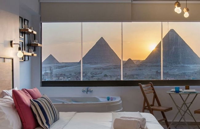 Jacuzzi Studio @ The Pyramids Free Airport Pickup - Foto 1