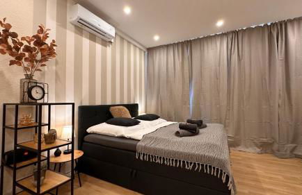 Bellahomes, Aircondition, private Parking, Netflix, Airport 30 Minuten - Foto 4