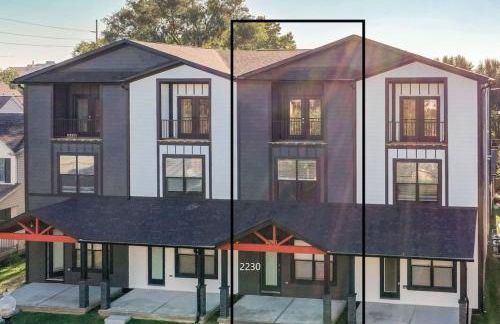 Modern 4 Bedroom 5 Bath Townhome Downtown Indpls 2230 - Foto 13