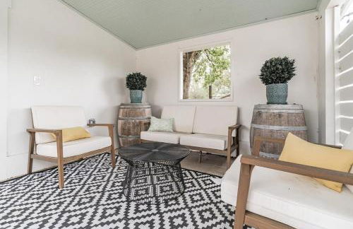 Stonewall Bungalows - Sleeps 15 - Foto 16