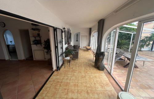 Large villa, great view with private swimming pool - Foto 7