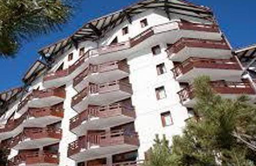 Appartement skis aux pieds avec parking à La Tania - FR-1-513-77 - Foto 6