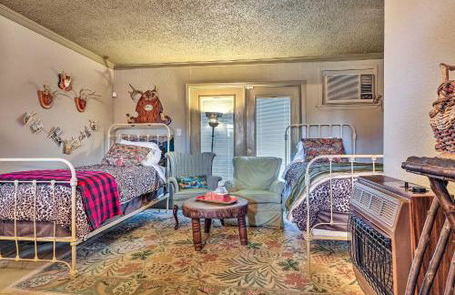 Lodge on Lake Siesta Spacious La Grange Retreat! - Foto 16