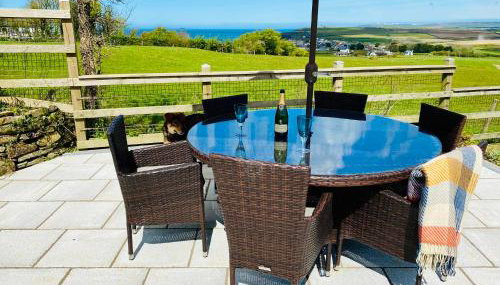 Sea View at Widemouth Bay - 3 bedroom cottage - all rooms Twin or King - Foto 3