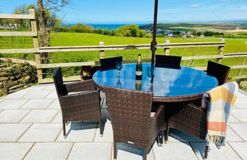 Sea View at Widemouth Bay - 3 bedroom cottage - all rooms Twin or King - Foto 3