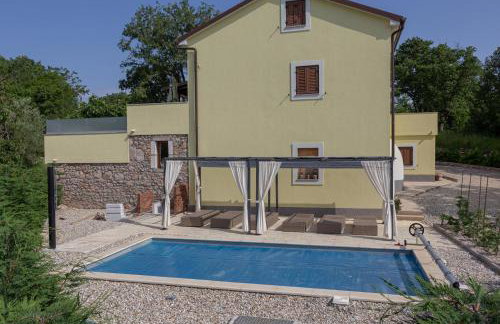 Holiday house Toš-Vila with heated pool - Foto 63