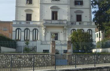 Villa Santoni Guest House - Foto 1