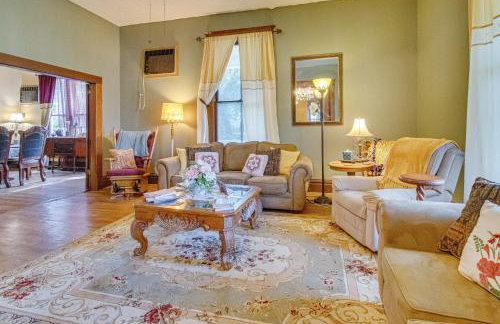 Creekfront Yellville Manor with Parlors and Fire Pit! - Foto 4