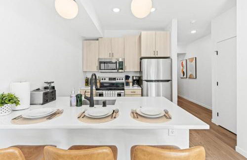 Luxury 1BD Gym Rooftop Street Parking by DT UMN - Foto 5