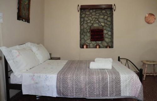 Mary's house - Photo 15