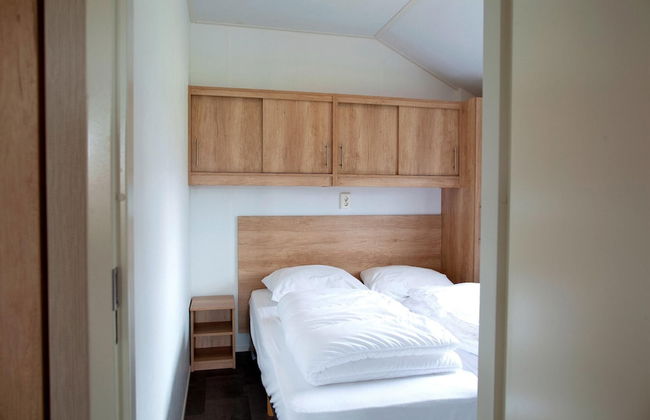 Pondside Stay w/ Kitchen - Photo 3