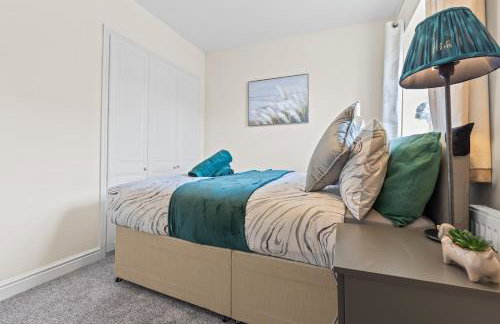 #35 City Home - Sleeps 8 3BDR 2 BR- Bham CC 10 mins - "Perfect for Contractors and Families - Free Parking" - Foto 45