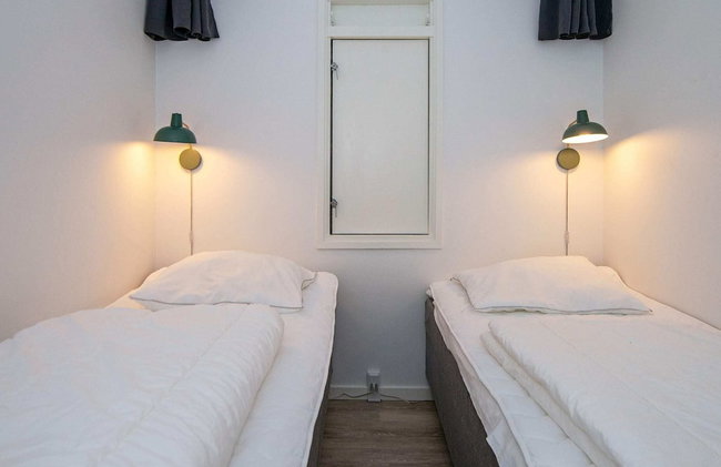 4 Person Holiday Park Home in Fano - Foto 33