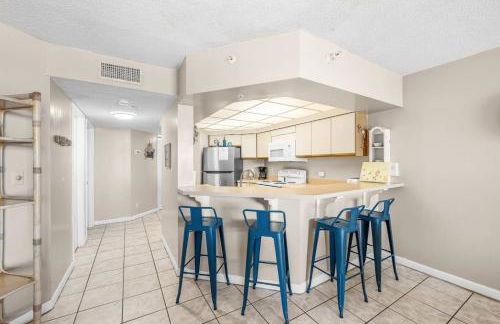 East-End PCB Condo with Gulf Views & Beach Access - Foto 13