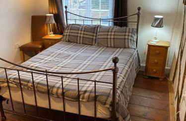 4 BR 2 Bathroom House Parking Garden St Neots Town Centre - Foto 33