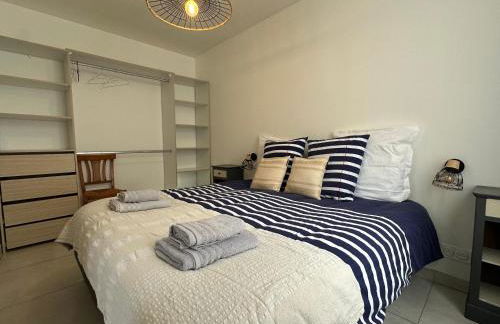 Chez Camille & Emma - Climatisé - Foto 6