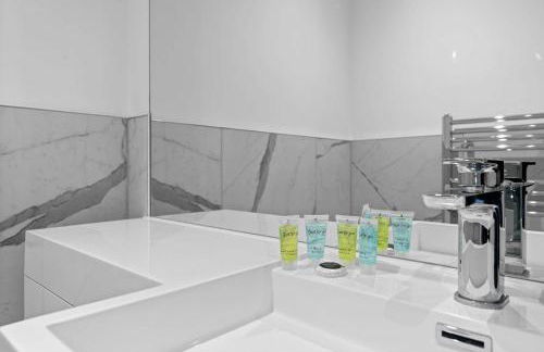 Modern 1 Bed Apartment with Garden in Gravesend - Foto 28