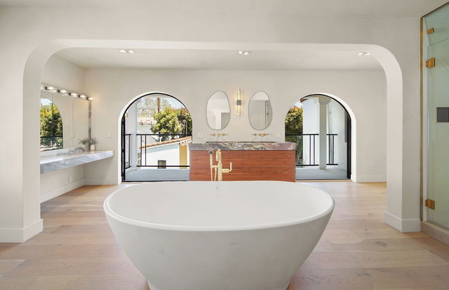 Bella Villa - Photo 22