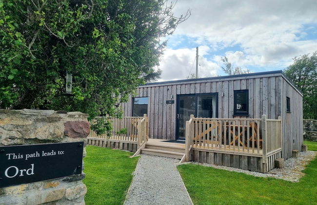 House Of Juniper - The Cabins - Photo 22