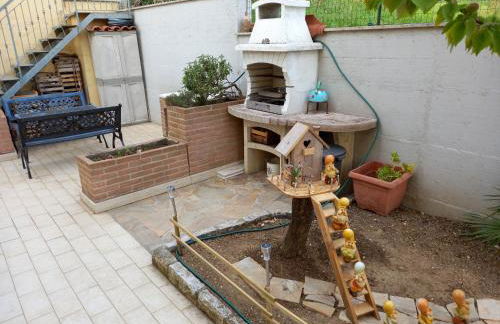 Villetta con giardino e parcheggio coperto - Foto 47