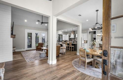 River Access Firepit BBQ Pet Friendly Sleeps 8 - Foto 9