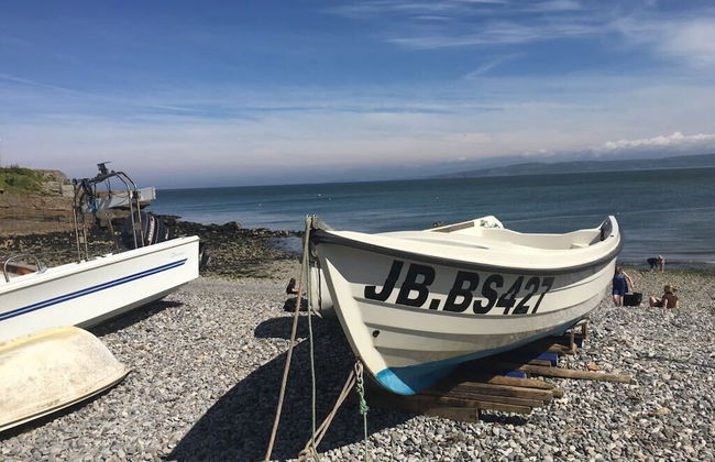 3 Bedroom Bungalow Moelfre- Private Garden,parking - Photo 26