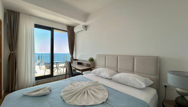 Apartments Azimut Rezevici - Foto 3, Quarto