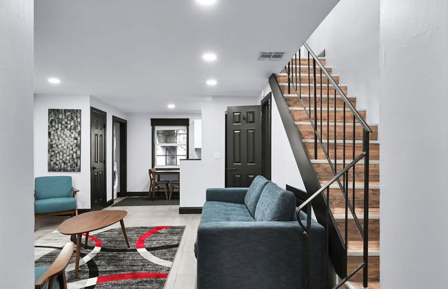 Escape to This Gorgeous new Wilton Manors Villa - Photo 45