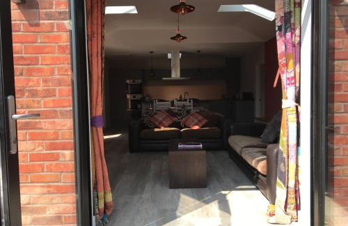 Delightful detached Cottage in Village Centre - Photo 13