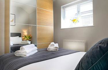 Ascot - Immaculate 2 bed House with parking - Foto 5