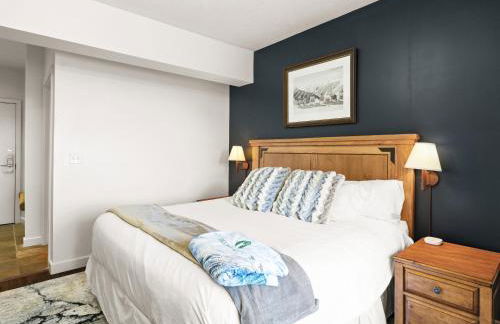 Top Floor Deer Valley Gondola Lakefront Condo- Great views - Photo 13