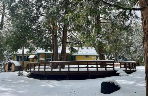 Serene and Magical Cabin w/Barrel Sauna and Fireplace - Foto 51