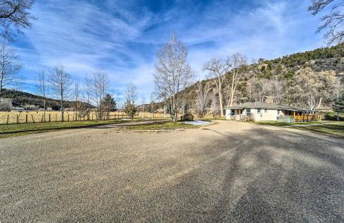 Dolores Ranch Cabin with Hot Tub and 1-Acre Yard! - Foto 34