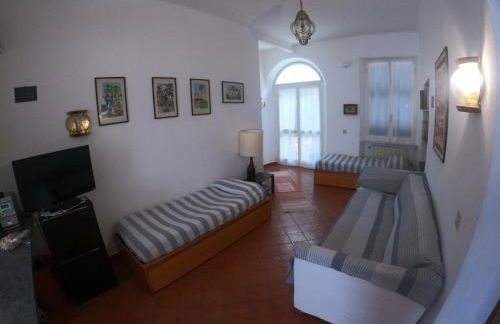 A pochi passi dal mare by PortofinoVacanze - Foto 53