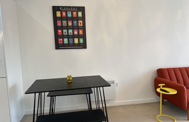 Mordern Retro 2 Bedroom Apartment - Foto 5