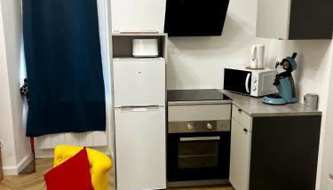 Appartement T2 avec terrasse proche cathédrale - Foto 3, stove