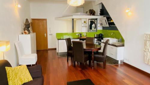 1 Bed Apartment Sleeps 4 Mezzanine -WiFi -Tv - Foto 3