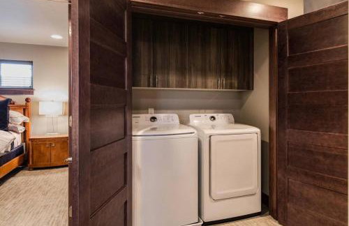 Luxury Townhome on the Park with Bridger Mtn Views - Foto 20