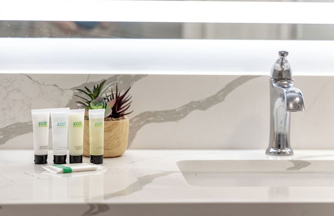 Ilikai Hotel Condo at Waikiki No Parking - Foto 47