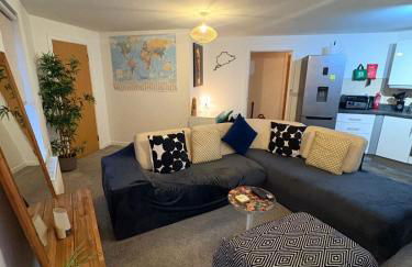 2 bedroom 2 bathroom ground floor apartment in central location - Foto 38