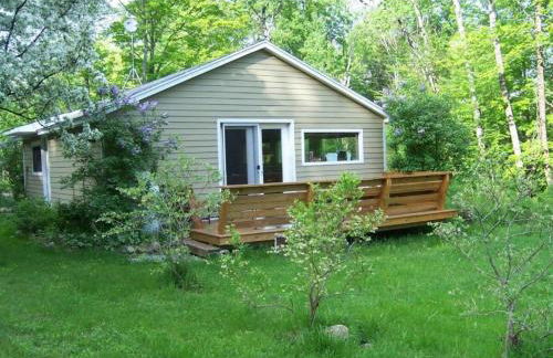 Secluded Cottage Rental in the Woods in Stony Creek, New York - Foto 23