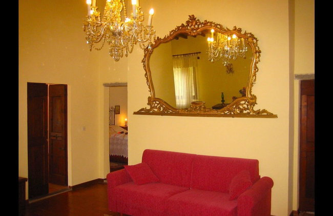 Stunning private villa for 6 guests with private pool, TV, pets allowed and parking - Foto 6