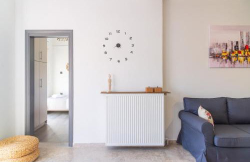 Entire, spacious, spotless apartment, in Ilioupoli, Greece - Foto 11