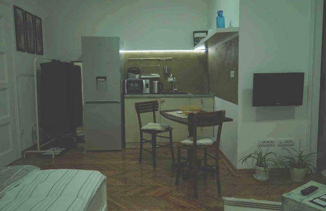 Salon 5 Zemun , Belgrade - Foto 14