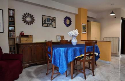 Whole apartment in Villa surrounded by green - Foto 30