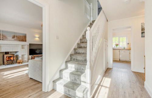 Henrow House Lymington 4 Bed Detached Home with Hot Tub - Foto 9