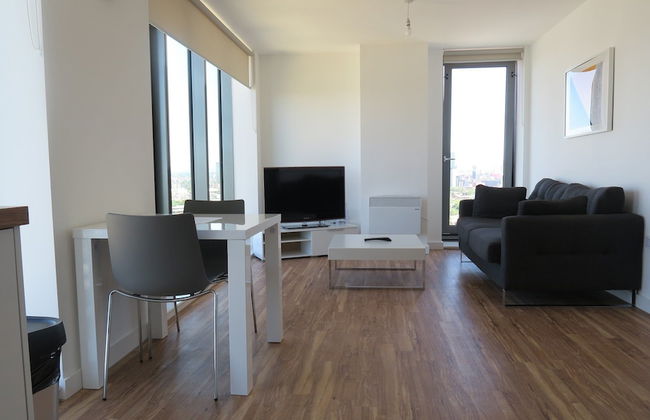 Quay Apartments - Photo 1