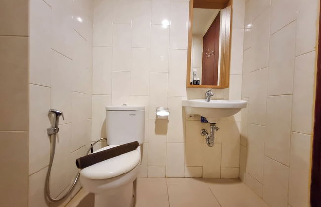 Restful Studio (No Kitchen) At Mataram City Apartment - Foto 9